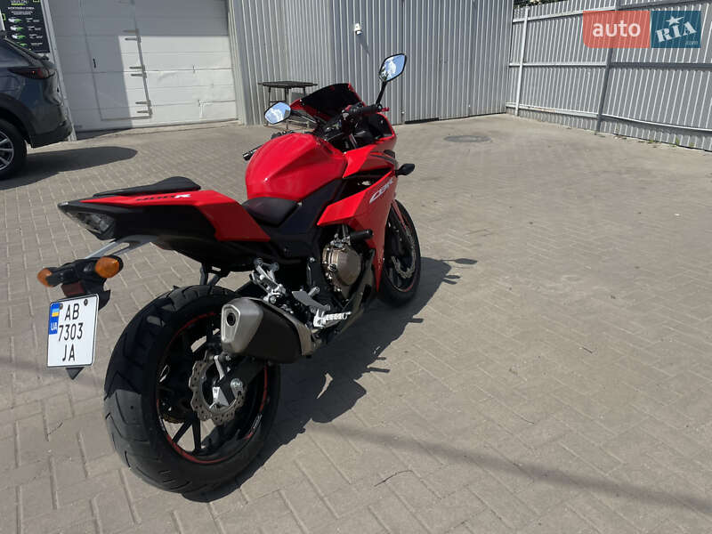 Спортбайк Honda CBR 400R 2016 в Виннице