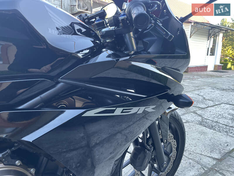 Мотоцикл Спорт-туризм Honda CBR 400R 2016 в Славуте