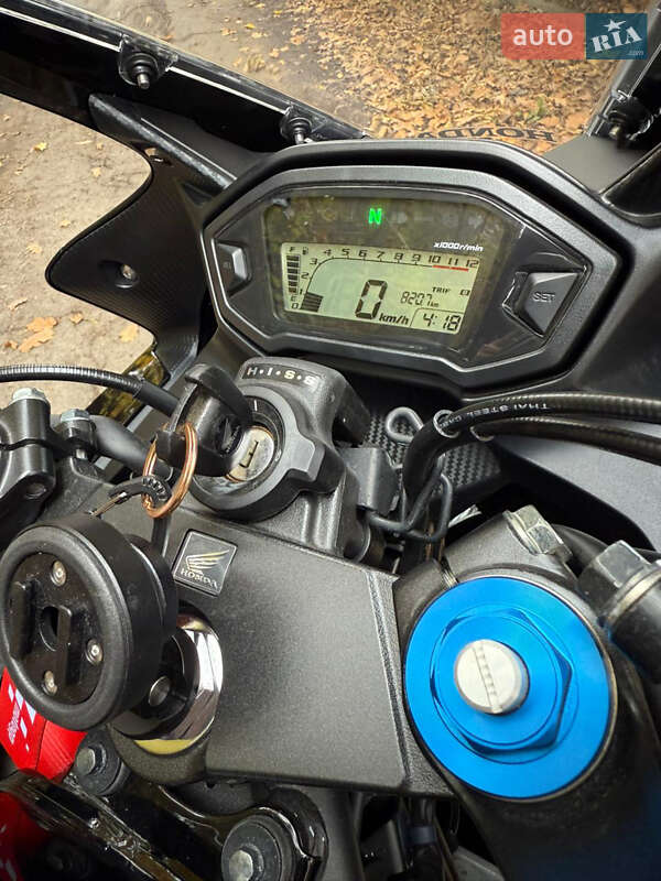 Спортбайк Honda CBR 400R 2016 в Києві