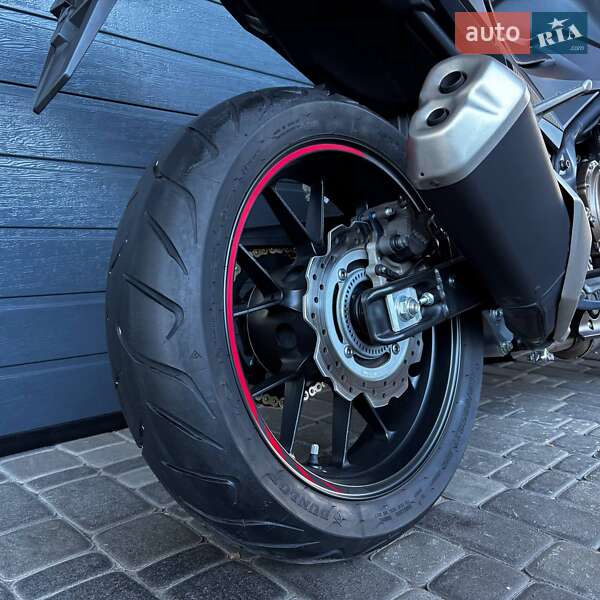 Мотоцикл Без обтекателей (Naked bike) Honda CBR 400R 2020 в Белой Церкви фото 9 Мотоцикл Без обтекателей (Naked bike) Honda CBR 400R 2020 в Белой Церкви