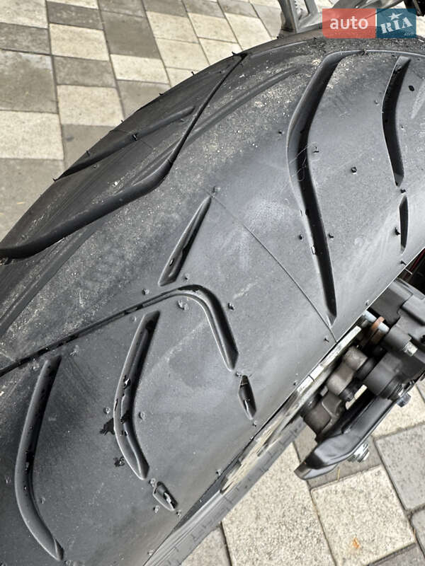 Спортбайк Honda CBR 400R 2019 в Новомосковську фото 18 Спортбайк Honda CBR 400R 2019 в Новомосковську