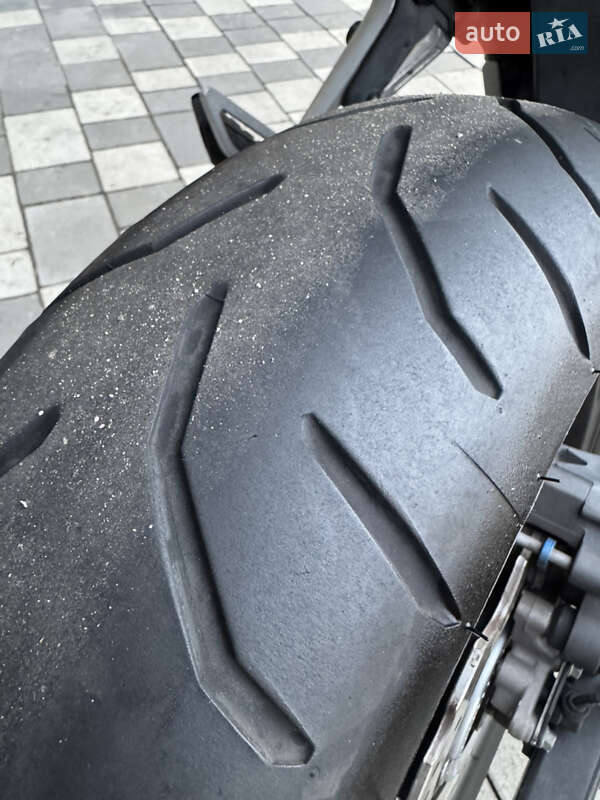 Спортбайк Honda CBR 400R 2013 в Дніпрі фото 11 Спортбайк Honda CBR 400R 2013 в Дніпрі