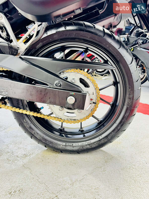 Спортбайк Honda CBR 400R 2013 в Одессе