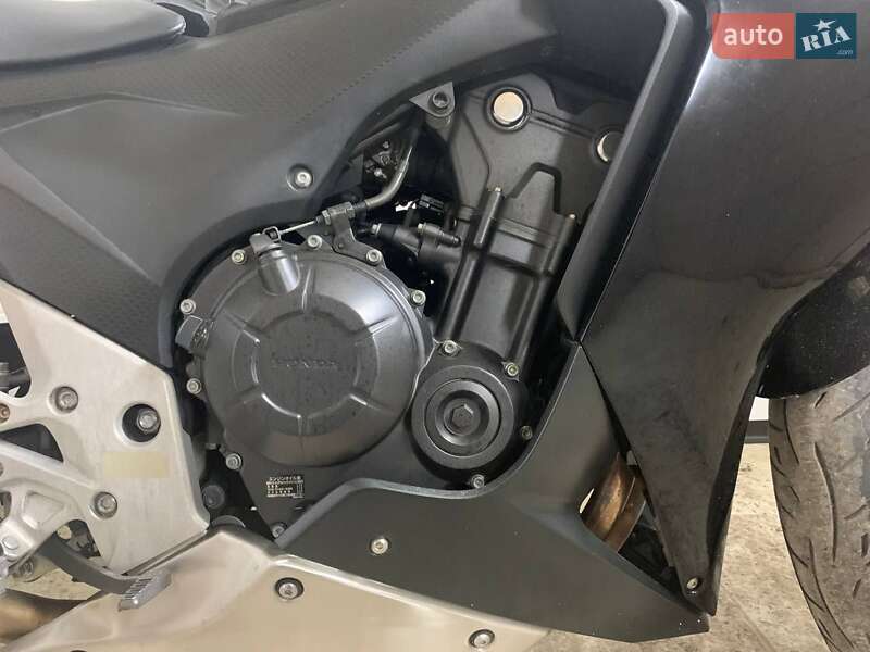 Спортбайк Honda CBR 400R 2013 в Казатине