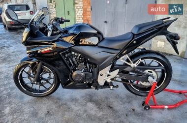 Спортбайк Honda CBR 400R 2013 в Харькове