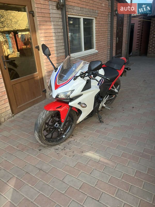 Спортбайк Honda CBR 500R 2016 в Житомире