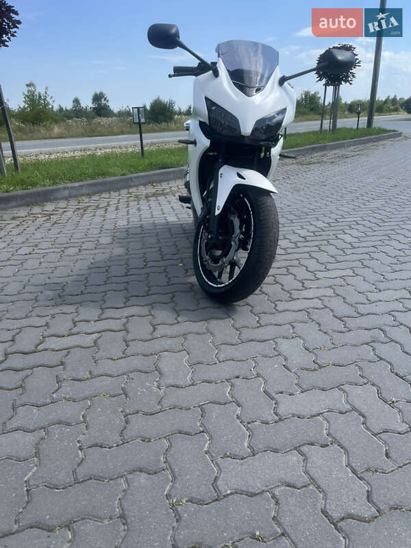 Мини спорт Honda CBR 500R 2016 в Ивано-Франковске