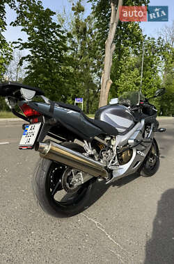 Мотоцикл Спорт-туризм Honda CBR 600F4i 2005 в 