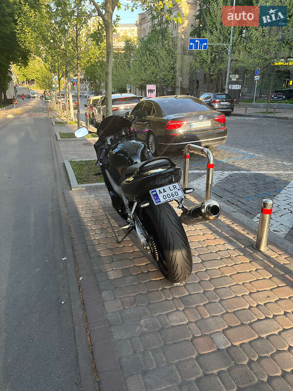 Спортбайк Honda CBR 600F4i 2006 в Киеве
