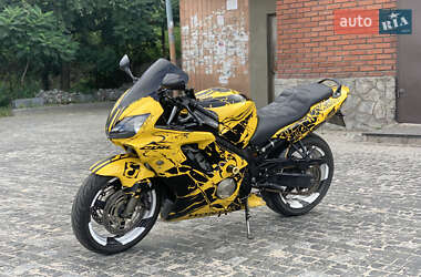 Спортбайк Honda CBR 600F4i 2006 в Богодухове
