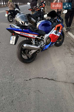 Мотоцикл Спорт-туризм Honda CBR 600F4i 2006 в Сумах