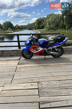 Мотоцикл Спорт-туризм Honda CBR 600F4i 2006 в 