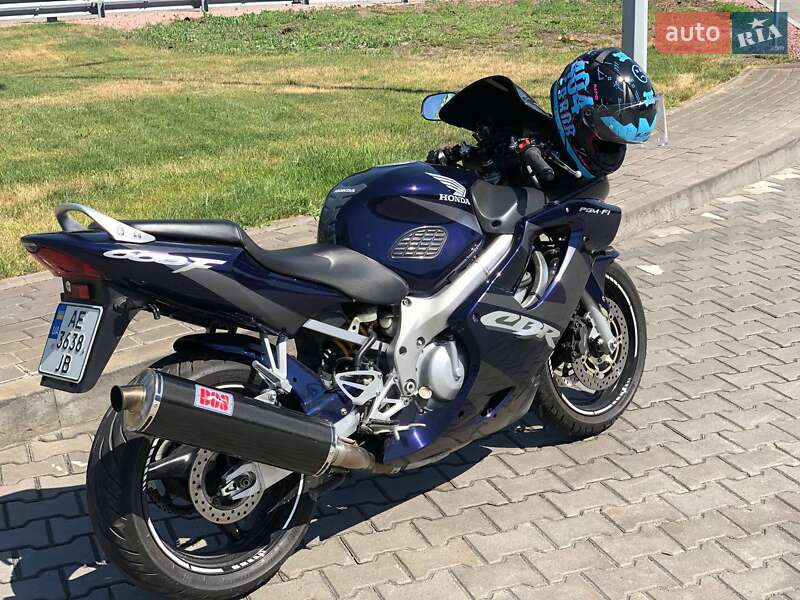 Мотоцикл Спорт-туризм Honda CBR 600F4i 2002 в Дніпрі
