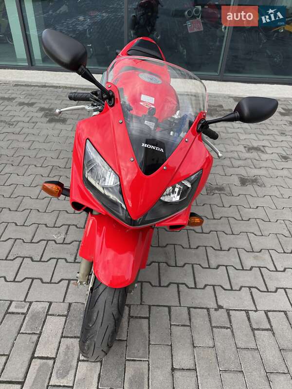 Мотоцикл Спорт-туризм Honda CBR 600F4i 2002 в Ровно фото 2 Мотоцикл Спорт-туризм Honda CBR 600F4i 2002 в Ровно