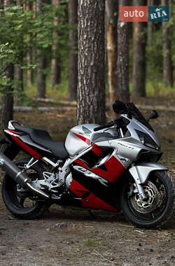 Мотоцикл Спорт-туризм Honda CBR 600F4i 2003 в Нежине