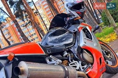 Спортбайк Honda CBR 600F4i 2002 в Киеве