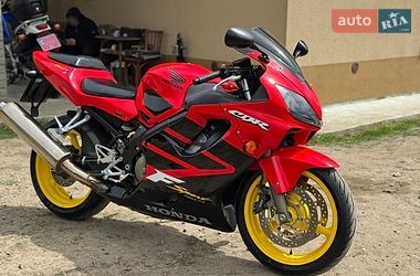 Спортбайк Honda CBR 600F4i 2001 в Долине