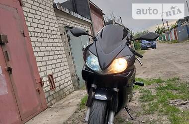 Спортбайк Honda CBR 600F 2003 в Кременчуге