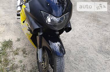 Спортбайк Honda CBR 600F 2000 в Житомире