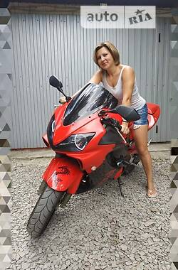 Спортбайк Honda CBR 600F 2000 в Баришівка