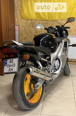 Спортбайк Honda CBR 600F 1999 в Павлограде