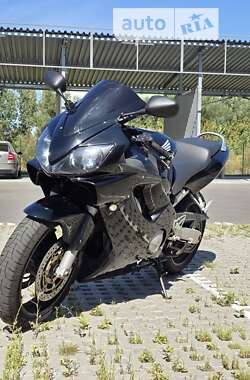 Спортбайк Honda CBR 600F 2003 в Киеве