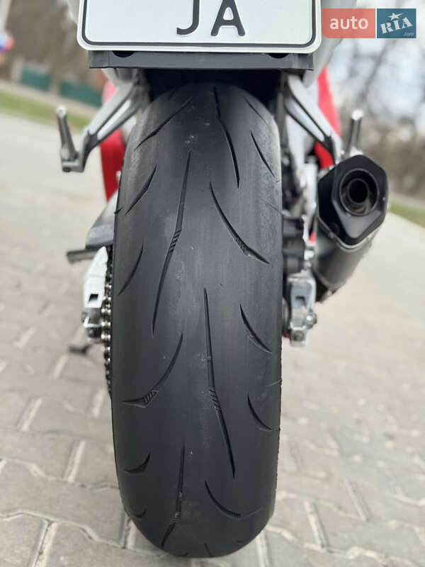 Спортбайк Honda CBR 600F 2000 в Христиновке