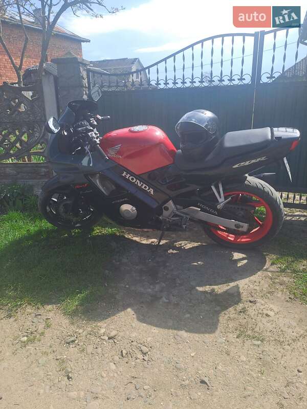 Honda CBR 600F 1993