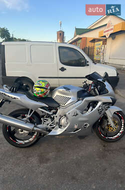 Мотоцикл Спорт-туризм Honda CBR 600F 2000 в 