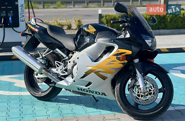 Мотоцикл Классик Honda CBR 600F 2000 в Виннице