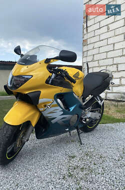 Спортбайк Honda CBR 600F 1999 в Виннице