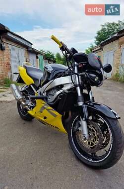 Спортбайк Honda CBR 600F 1999 в Киеве