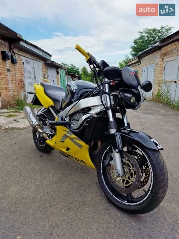 Honda CBR 600F 1999