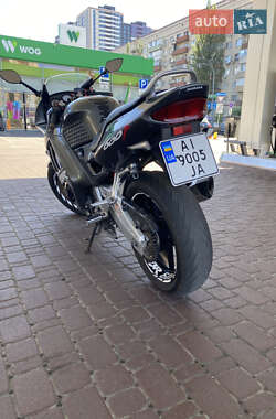 Мотоцикл Спорт-туризм Honda CBR 600F 1997 в 