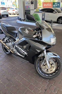 Мотоцикл Спорт-туризм Honda CBR 600F 1997 в 
