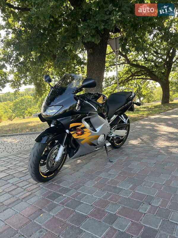 Honda CBR 600F 2000