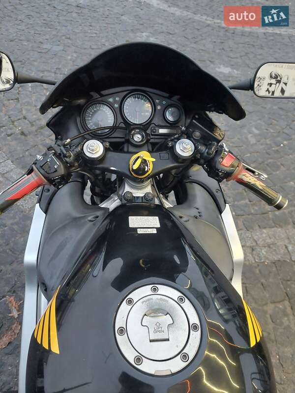 Мотоцикл Спорт-туризм Honda CBR 600F 1999 в Золочеве фото 5 Мотоцикл Спорт-туризм Honda CBR 600F 1999 в Золочеве