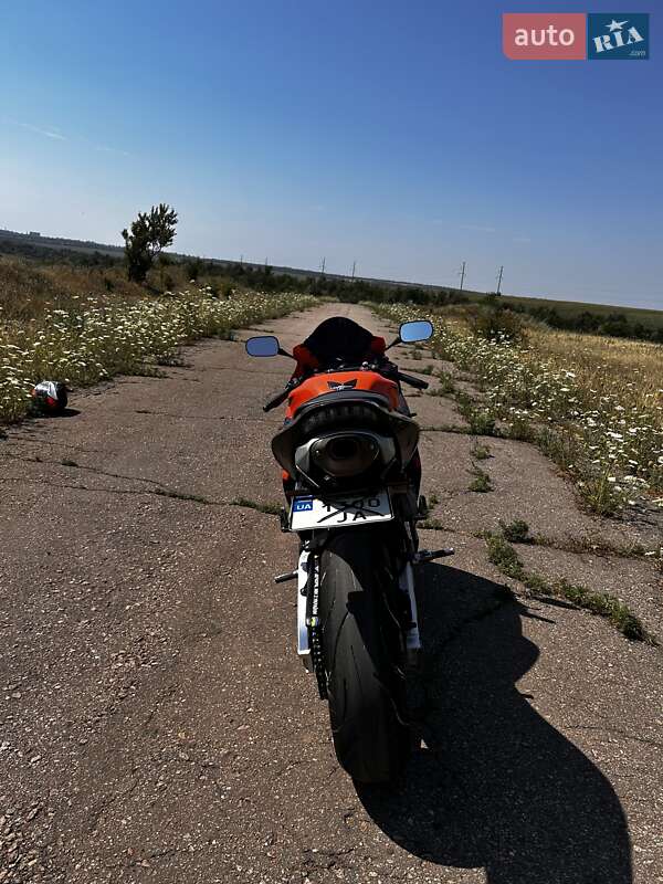 Спортбайк Honda CBR 600RR 2006 в Доброполье