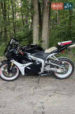 Спортбайк Honda CBR 600RR 2012 в Львове