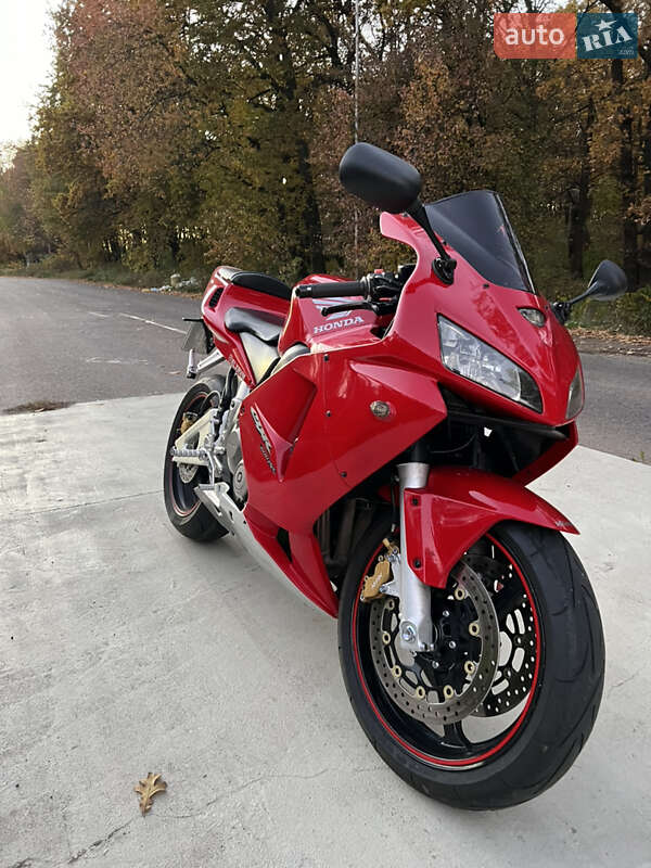 Спортбайк Honda CBR 600RR 2003 в Горохове