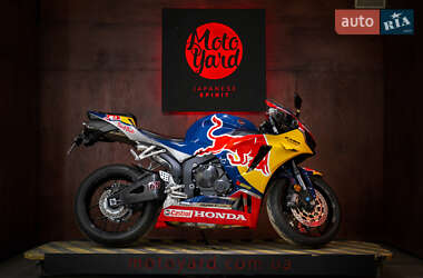 Спортбайк Honda CBR 600RR 2020 в 