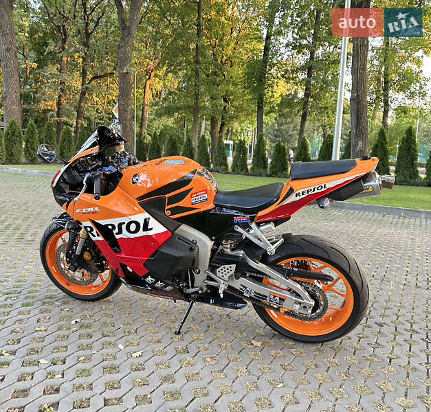 Спортбайк Honda CBR 600RR 2013 в Харькове