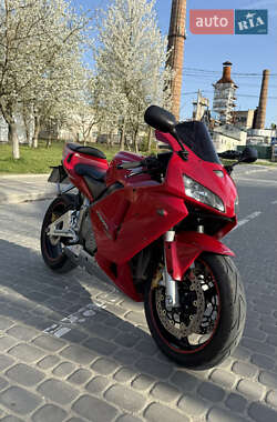 Спортбайк Honda CBR 600RR 2003 в 