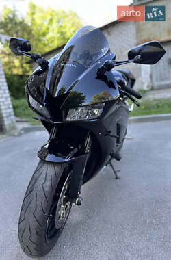 Спортбайк Honda CBR 600RR 2013 в Харькове