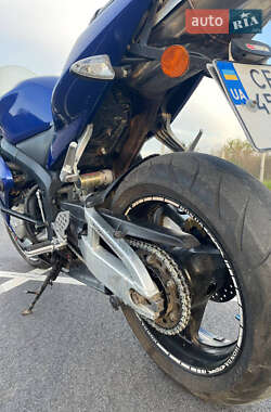 Спортбайк Honda CBR 600RR 2003 в 