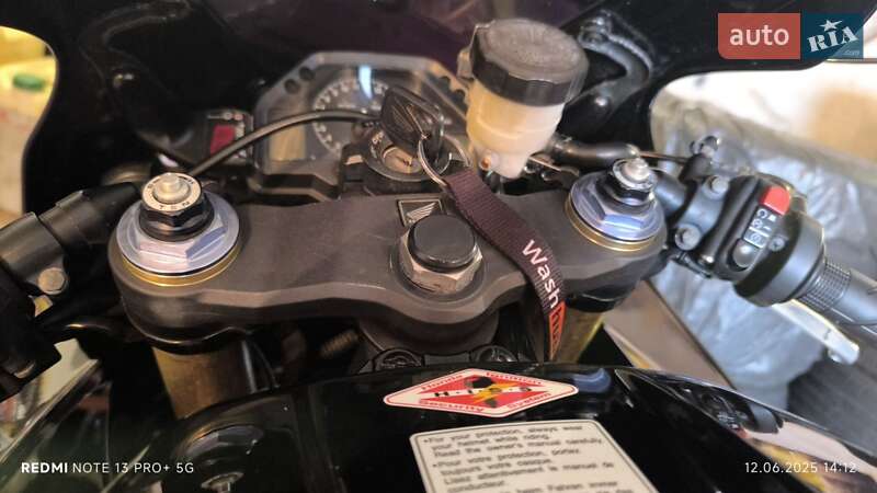 Спортбайк Honda CBR 600RR 2005 в Яготине