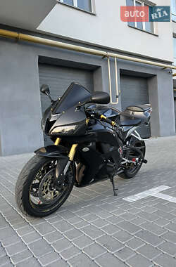 Спортбайк Honda CBR 600RR 2012 в 