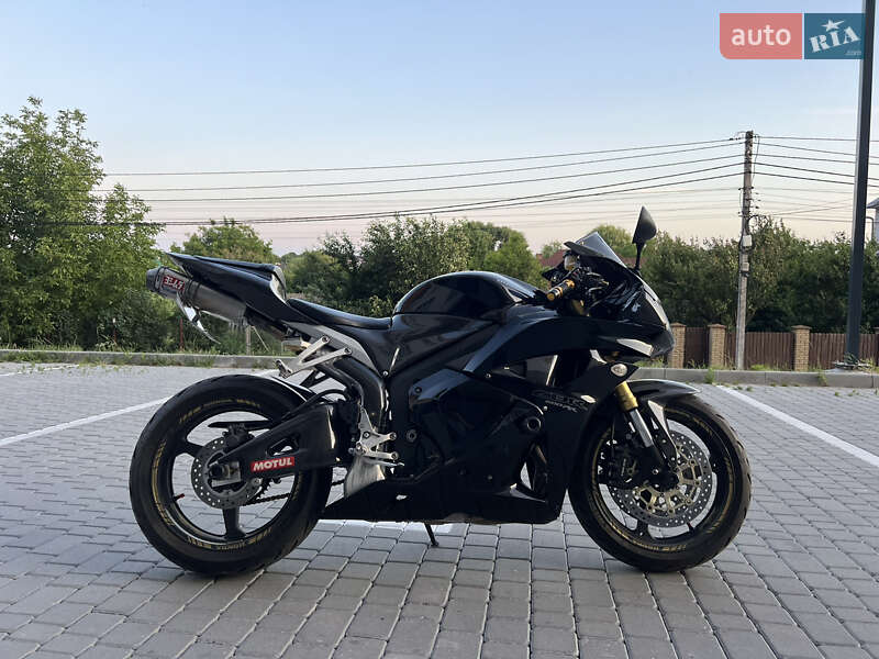 Спортбайк Honda CBR 600RR 2012 в Виннице