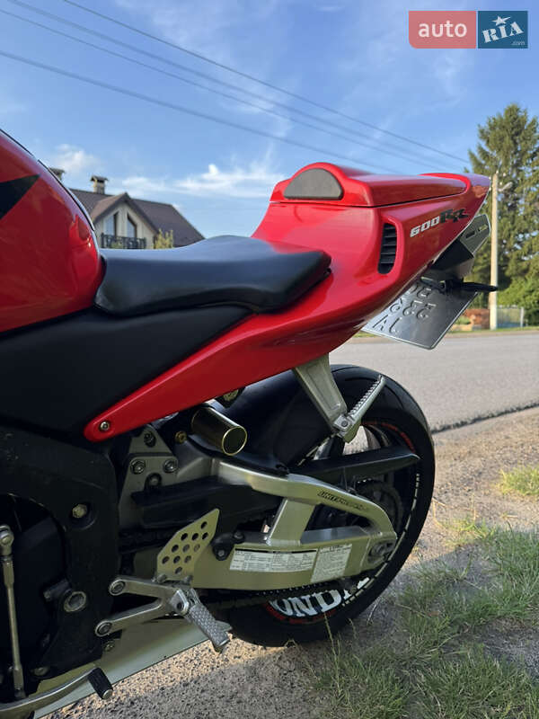 Спортбайк Honda CBR 600RR 2003 в Львове
