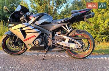 Спортбайк Honda CBR 600RR 2005 в Яготині